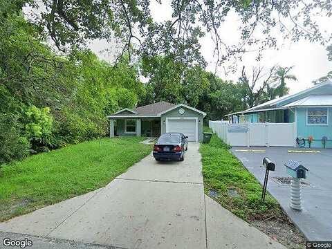 Mulberry, TAMPA, FL 33604