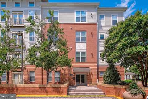 Virginia Center, VIENNA, VA 22181