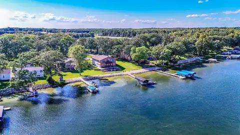 Oakland Beach, DETROIT LAKES, MN 56501