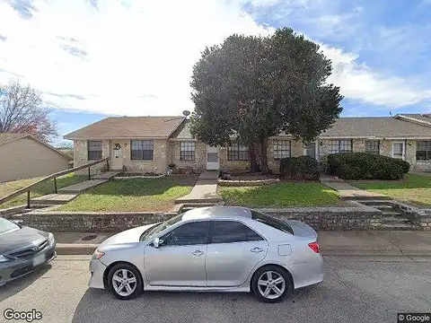 Walters, GRANBURY, TX 76048