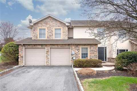 Holly, EASTON, PA 18040