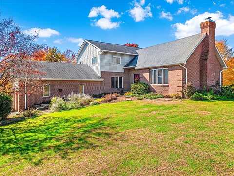 Hickernell, FOMBELL, PA 16123
