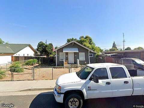 5Th, CLOVIS, CA 93611