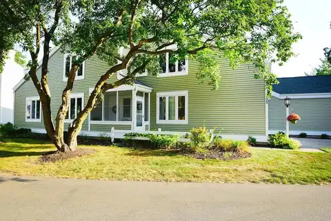 Pine Ridge, MADISON, WI 53717