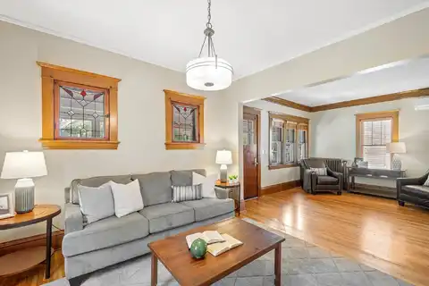 Linwood, SAINT PAUL, MN 55105
