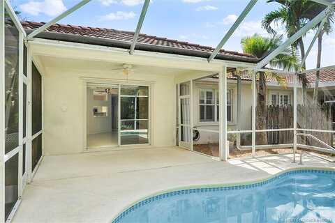 Twin Oaks, STUART, FL 34997