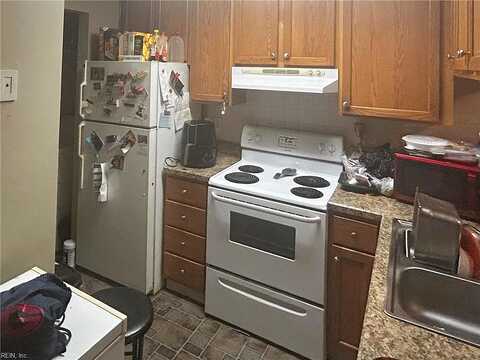 Horse Run Gln, Newport News, VA 23602
