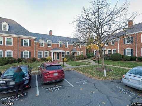 S Stafford St, Arlington, VA 22206