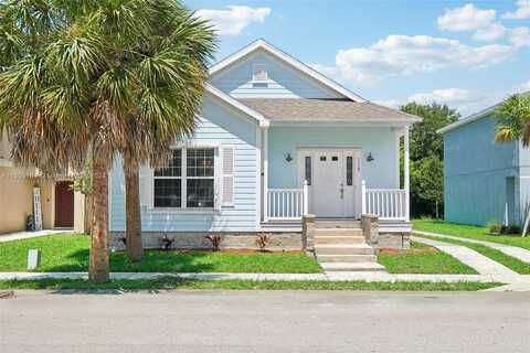 Columbia Square, FORT PIERCE, FL 34982