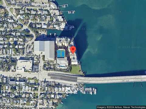 Lake Shore Dr, Riviera Beach, FL 33404