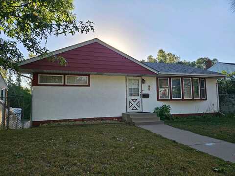 Waukon, SAINT PAUL, MN 55119