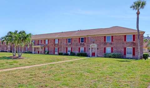 E Colonial Ct, Indian Harbour Beach, FL 32937