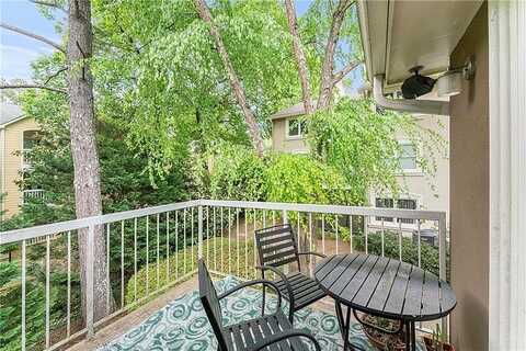 Chantilly Dr Ne, Atlanta, GA 30324