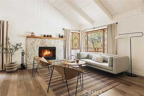 Country Club, BIG BEAR CITY, CA 92314