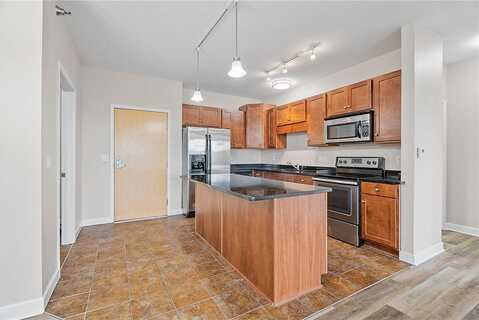Ford Rd, Saint Louis Park, MN 55426