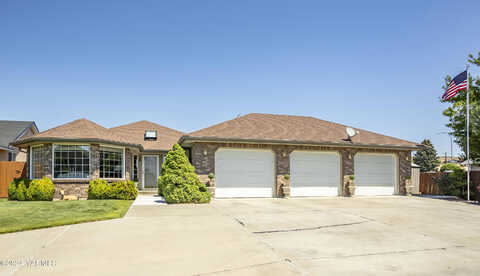 93Rd, YAKIMA, WA 98908