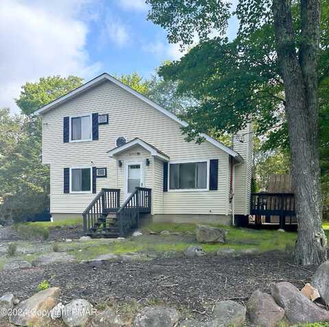 Country Place, TOBYHANNA, PA 18466