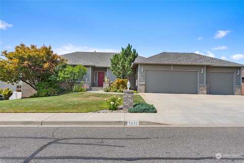 Huntwood, EAST WENATCHEE, WA 98802