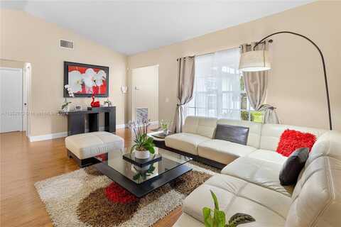 8Th, PEMBROKE PINES, FL 33024