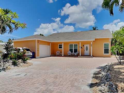 Connecticut, FORT MYERS BEACH, FL 33931