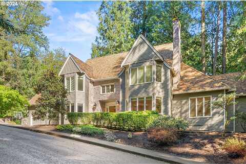 Creightonwood, PORTLAND, OR 97219