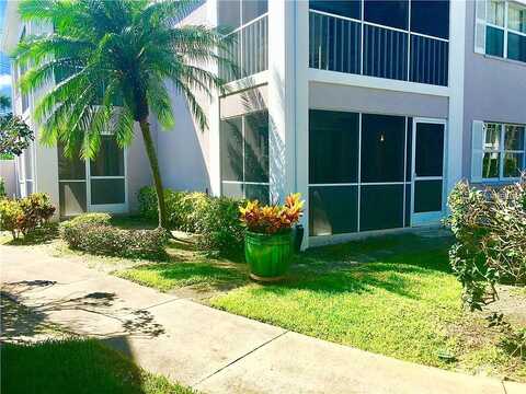Sheffield Greene Cir, Sarasota, FL 34235
