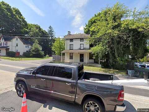Ridge Pike, Lafayette Hill, PA 19401