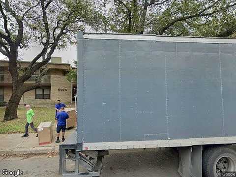 Birchbrook Dr, Dallas, TX 75206