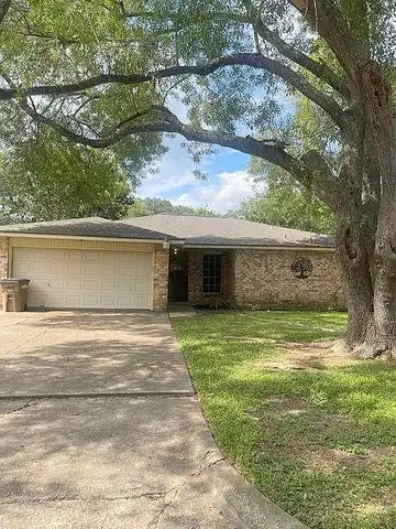 Easy, DICKINSON, TX 77539