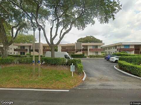S Palm Aire Dr, Pompano Beach, FL 33069
