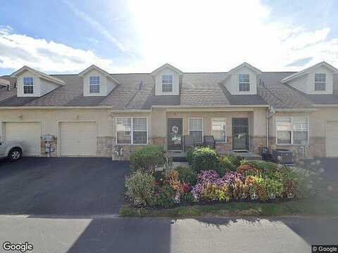 Stuart Dr, Norristown, PA 19401