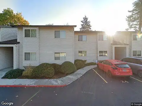 Se Stark St, Portland, OR 97233