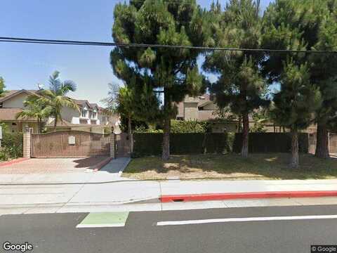 W Wilson St, Costa Mesa, CA 92627
