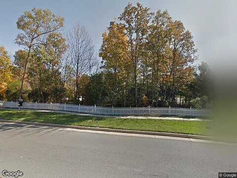 Riffleford Sq, Chantilly, VA 20152