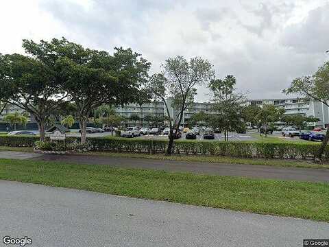 N Cypress Bend Dr, Pompano Beach, FL 33069