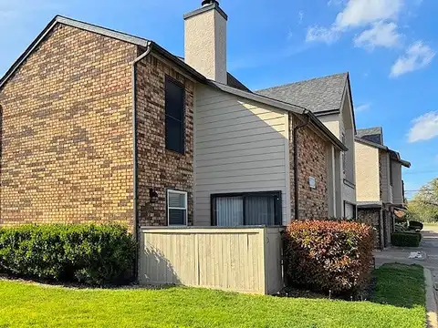 W Harwood Road #F, Hurst, TX 76054