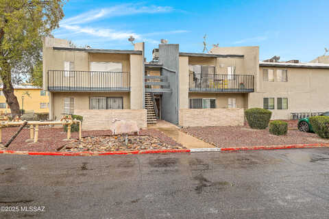 S Langley Avenue #205, Tucson, AZ 85710