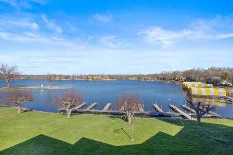 Three Points Boulevard #335, Mound, MN 55364
