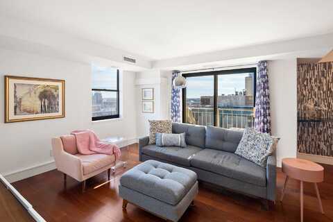 S 1St Street #1002, Minneapolis, MN 55401