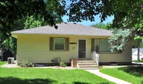 13Th, MONTEVIDEO, MN 56265