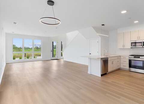 E Hemlock Drive #108, Oak Creek, WI 53154