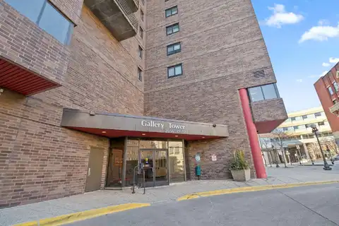 10Th Street W #2002, Saint Paul, MN 55102