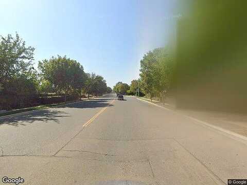N Julieann St #1019V, Visalia, CA 93291