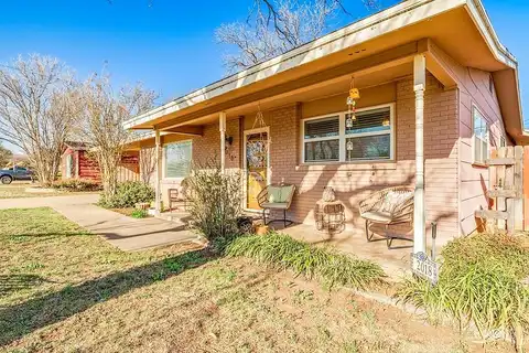 St Mary St, San Angelo, TX 76904