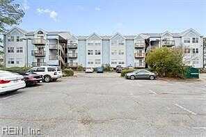 N King Street #109, Hampton, VA 23669