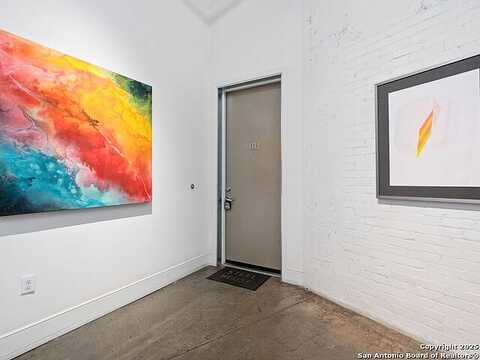 S Flores Street #111, San Antonio, TX 78204