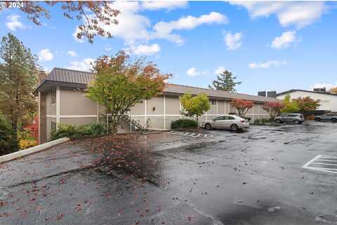 1St St #E31, LakeOswego, OR 97034