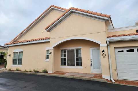 David Walker Drive #J-2, TAVARES, FL 32778