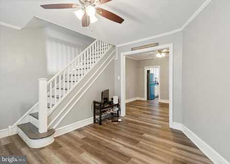 W Calvert St, PHILADELPHIA, PA 19120