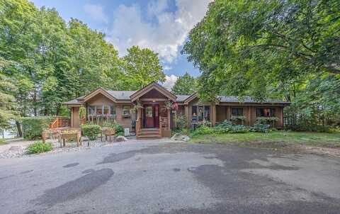 Spain Drive, Hackensack, MN 56452